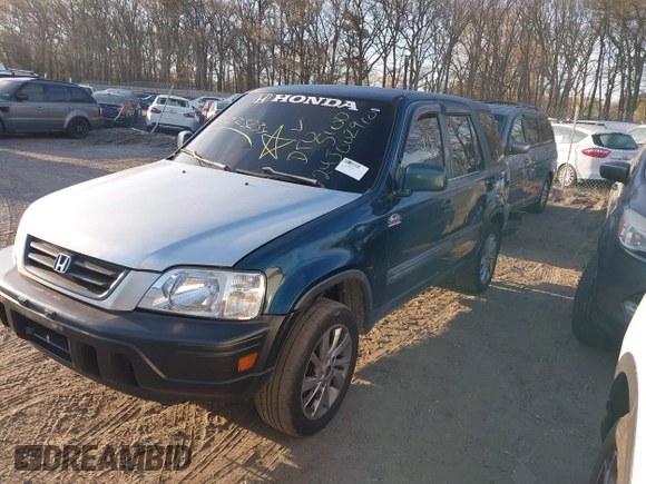 1998 Honda CR-V EX with VIN JHLRD1868WC043795, listed as a IAAI auction lot 39225234 with 194,732 mi miles. Bid and sale history available at carsss.com. Image 2.