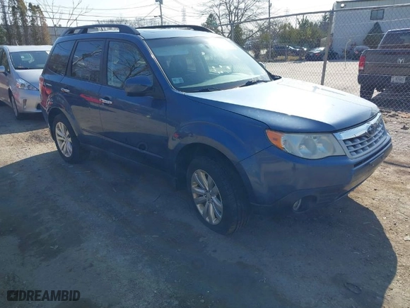 2012 Subaru Forester 2.5X Premium with VIN JF2SHADC9CH446294, listed as a IAAI auction lot 41933795 with 136,840 mi miles. Bid and sale history available at carsss.com. Image 1.