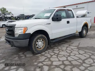 2013 Ford F-150 XL с VIN 1FTFX1EF3DKE62894, выставлен на аукционе IAAI как лот 42248853 с пробегом 233 743 миль миль и . История ставок и продаж доступна на DreamBid. Изображение 22.