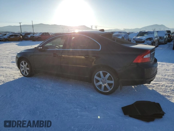 2007 Volvo S80 V8 with VIN YV1AH852871027113, listed as a Copart auction lot 89084055 with 109,797 mi miles and Clean Title. Bid and sale history available at carsss.com. Image 2.