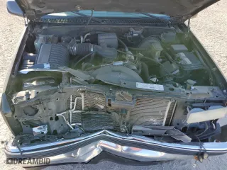 1999 Chevrolet Suburban with VIN 3GNEC16R1XG263524, listed as a Copart auction lot 49686865 with 280,125 mi miles and Salvage Title. Bid and sale history available at carsss.com. Image 13.