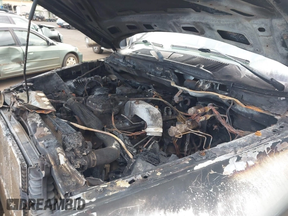 2005 Dodge 2500 SLT с VIN 3D7KS28C45G813167, выставлен на аукционе IAAI как лот 41797630 с пробегом Не указан миль и . История ставок и продаж доступна на DreamBid. Изображение 6.