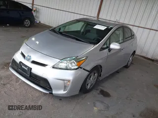 2010 Toyota Prius II z VIN JTDKN3DU2A0061893, wystawiony jako IAAI lot #42248600 z przebiegiem 237 041 mil mil oraz . Historia ofert i sprzedaży dostępna na DreamBid. Obrazek 18.