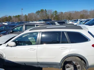 2014 Subaru Outback 2.5i Premium with VIN 4S4BRCCC9E3221989, listed as a IAAI auction lot 41246116 with 180,690 mi miles. Bid and sale history available at carsss.com. Image 14.
