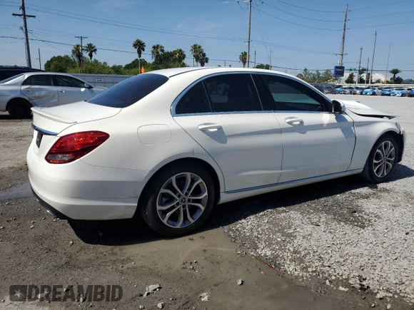 2015 Mercedes-Benz C 300 z VIN 55SWF4JB3FU064350, wystawiony jako Copart lot #57424215 z przebiegiem 39 416 mil mil oraz Szkoda całkowita • Salvage title. Historia ofert i sprzedaży dostępna na DreamBid. Obrazek 3.