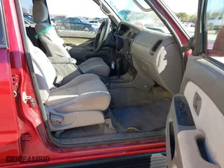 2001 Toyota 4Runner SR5 with VIN JT3GN86R410214208, listed as a IAAI auction lot 41746052 with 480,755 mi miles. Bid and sale history available at carsss.com. Image 5.
