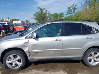 2007 Lexus RX 350 with VIN 2T2HK31U37C021663, listed as a IAAI auction lot 42084940 with 175,043 mi miles and . Bid and sale history available at DreamBid. Image 6.