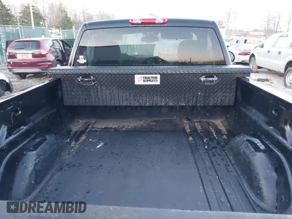 2008 Chevrolet Silverado 1500 Work Truck with VIN 1GCEK14C28Z329235, listed as a IAAI auction lot 41733369 with 185,732 mi miles. Bid and sale history available at carsss.com. Image 8.