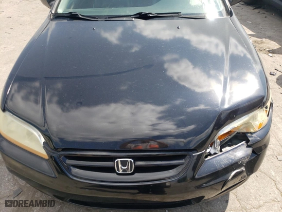 2001 Honda Accord Cpe EX with VIN 1HGCG32501A025044, listed as a Copart auction lot 68262134 with 89,447 mi miles and Clean Title. Bid and sale history available at carsss.com. Image 11.