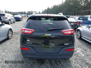 2014 Jeep Cherokee Latitude with VIN 1C4PJMCS0EW169696, listed as a IAAI auction lot 41647691 with 98,919 mi miles. Bid and sale history available at carsss.com. Image 17.