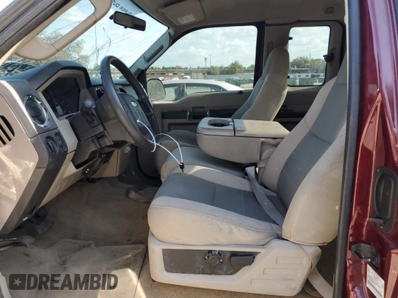 2008 Ford F-350 with VIN 1FTWX30R08ED03347, listed as a Copart auction lot 54692575 with 161,056 mi miles and Salvage title. Bid and sale history available at DreamBid. Image 7.
