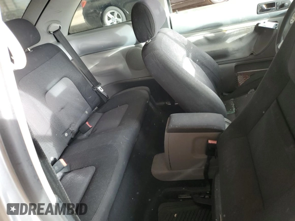 2003 Volkswagen Beetle GLS z VIN 3VWCK21CX3M434601, wystawiony jako Copart lot #44244875 z przebiegiem 77 888 mil mil oraz Szkoda całkowita • Salvage title. Historia ofert i sprzedaży dostępna na DreamBid. Obrazek 10.