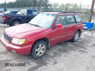 2001 Subaru Forester S w/Premium Pkg with VIN JF1SF65611H736252, listed as a IAAI auction lot 42025458 with 122,410 mi miles. Bid and sale history available at carsss.com. Image 2.