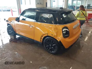 2015 MINI Hardtop with VIN WMWXM5C57FT942137, listed as a IAAI auction lot 42146541 with 96,058 mi miles and . Bid and sale history available at DreamBid. Image 3.