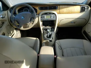 2004 Jaguar X-Type z VIN SAJEB52D94XD67350, wystawiony jako Copart lot #80131904 z przebiegiem 116 329 mil mil oraz Czysty tytuł • Clean title. Historia ofert i sprzedaży dostępna na DreamBid. Obrazek 8.
