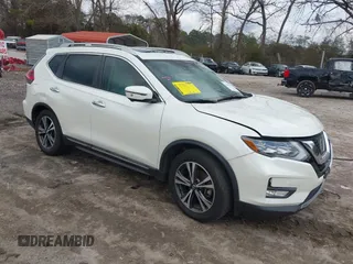 2017 Nissan Rogue SV with VIN 5N1AT2MT2HC848981, listed as a IAAI auction lot 41503071 with 137,207 mi miles and . Bid and sale history available at DreamBid. Image 1.