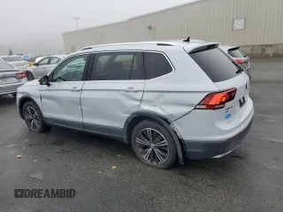 2019 Volkswagen Tiguan SE with VIN 3VV2B7AX1KM038846, listed as a Copart auction lot 48155295 with 62,010 mi miles and Salvage Title. Bid and sale history available at DreamBid. Image 2.