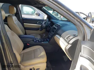 2017 Ford Explorer XLT with VIN 1FM5K8D8XHGC76912, listed as a IAAI auction lot 41728061 with 100,995 mi miles. Bid and sale history available at carsss.com. Image 5.