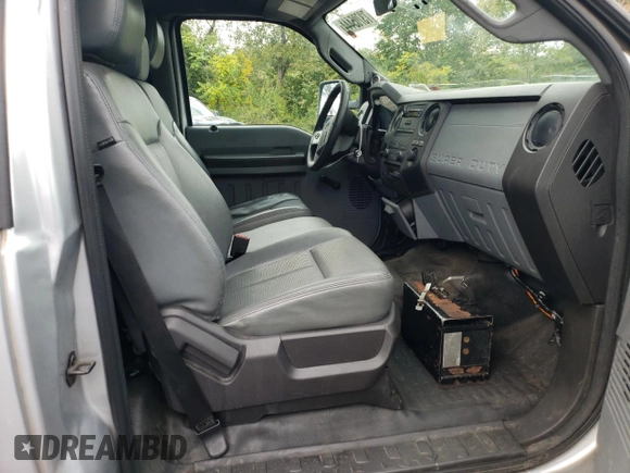 2014 Ford F-550 XL с VIN 1FDUF5GY4EEA61611, выставлен на аукционе Copart как лот 73705444 с пробегом 105 616 миль миль и Чистый • Clean title. История ставок и продаж доступна на DreamBid. Изображение 10.