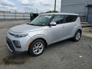2020 Kia Soul S with VIN KNDJ23AU8L7000826, listed as a Copart auction lot 51899465 with 17,761 mi miles and Salvage Title. Bid and sale history available at DreamBid. Image 1.