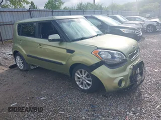 2013 Kia Soul + z VIN KNDJT2A62D7616354, wystawiony jako IAAI lot #42167386 z przebiegiem 125 283 mil mil oraz . Historia ofert i sprzedaży dostępna na DreamBid. Obrazek 1.