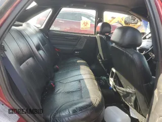 1990 Ford Taurus z VIN 1FACP54Y5LA145772, wystawiony jako Copart lot #69129894 z przebiegiem 617 051 mil mil oraz Czysty tytuł • Clean title. Historia ofert i sprzedaży dostępna na DreamBid. Obrazek 10.