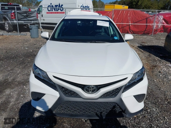 2020 Toyota Camry SE z VIN 4T1M11AK4LU383146, wystawiony jako IAAI lot #41576613 z przebiegiem 85 492 mil mil oraz . Historia ofert i sprzedaży dostępna na DreamBid. Obrazek 12.