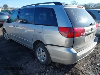 2005 Toyota Sienna CE with VIN 5TDZA23CX5S273294, listed as a IAAI auction lot 41906887 with 999,999 mi miles. Bid and sale history available at carsss.com. Image 3.