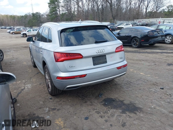 2018 Audi Q5 Premium Plus z VIN WA1BNAFY5J2153910, wystawiony jako IAAI lot #41790666 z przebiegiem 87 376 mil mil oraz . Historia ofert i sprzedaży dostępna na DreamBid. Obrazek 3.