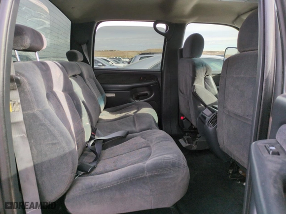 2002 Chevrolet Silverado 1500HD LT with VIN 1GCGK13U02F217612, listed as a Copart auction lot 47384975 with NaN miles and Salvage Title. Bid and sale history available at carsss.com. Image 10.