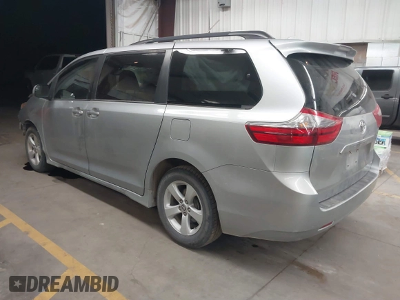 2020 Toyota Sienna LE Auto Access Seat with VIN 5TDKZ3DC2LS065051, listed as a IAAI auction lot 41836165 with 99,663 mi miles. Bid and sale history available at carsss.com. Image 3.
