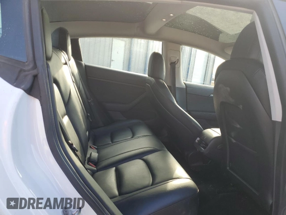 2022 Tesla Model 3 with VIN 5YJ3E1EA7NF184741, listed as a Copart auction lot 82487494 with 133,215 mi miles and Clean Title. Bid and sale history available at DreamBid. Image 10.