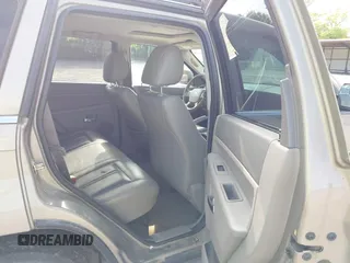 2006 Jeep Grand Cherokee Limited with VIN 1J8HS58N16C126913, listed as a IAAI auction lot 42462618 with 207,659 mi miles and . Bid and sale history available at DreamBid. Image 8.