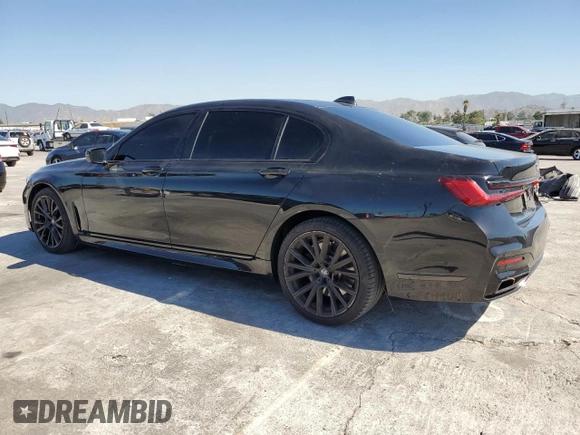 2022 BMW 7 Series 740i with VIN WBA7T2C00NCK41427, listed as a Copart auction lot 65962033 with 17,842 mi miles. Bid and sale history available at carsss.com. Image 2.