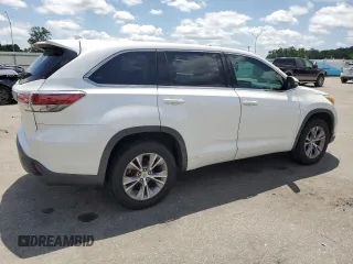 2015 Toyota Highlander LE Plus z VIN 5TDZKRFH6FS088643, wystawiony jako Copart lot #58066475 z przebiegiem 258 894 mil mil oraz Czysty tytuł • Clean title. Historia ofert i sprzedaży dostępna na DreamBid. Obrazek 3.