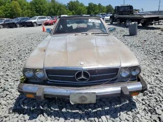 1979 Mercedes-Benz SL with VIN 10704412057129, listed as a Copart auction lot 54794415 with 141,122 mi miles and Clean title. Bid and sale history available at DreamBid. Image 5.