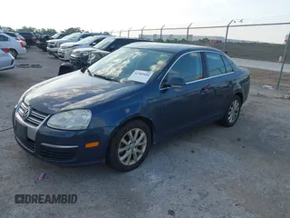 2010 Volkswagen Jetta Limited Edition with VIN 3VWRX7AJ9AM018530, listed as a IAAI auction lot 42389950 with 218,071 mi miles and . Bid and sale history available at DreamBid. Image 2.