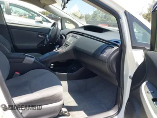 2015 Toyota Prius Four with VIN JTDKN3DU9F0475163, listed as a IAAI auction lot 42630828 with 158,095 mi miles and . Bid and sale history available at DreamBid. Image 5.