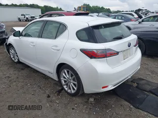 2012 Lexus CT 200h с VIN JTHKD5BH3C2066143, выставлен на аукционе IAAI как лот 42381163 с пробегом 45 355 миль миль и . История ставок и продаж доступна на DreamBid. Изображение 3.