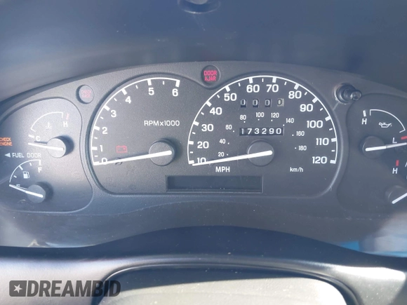 1999 Ford Explorer XL z VIN 1FMZU34X4XZA62751, wystawiony jako IAAI lot #42042089 z przebiegiem 173 290 mil mil oraz . Historia ofert i sprzedaży dostępna na DreamBid. Obrazek 7.