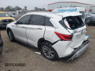 2020 Infiniti QX50 Autograph with VIN 3PCAJ5M1XLF115017, listed as a IAAI auction lot 41531655 with 40,824 mi miles and . Bid and sale history available at DreamBid. Image 3.