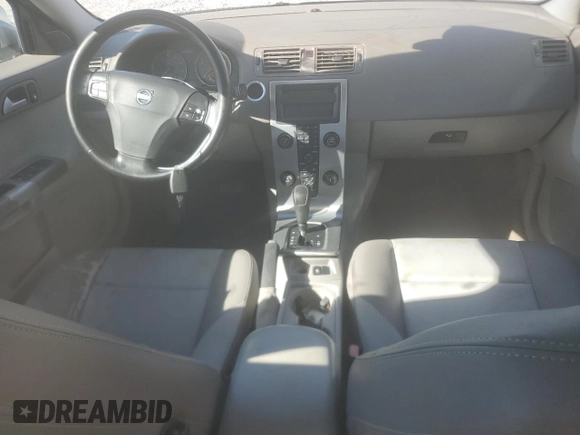 2005 Volvo S40 with VIN YV1MS682452065606, listed as a Copart auction lot 75401724 with 108,789 mi miles and Clean Title. Bid and sale history available at carsss.com. Image 8.