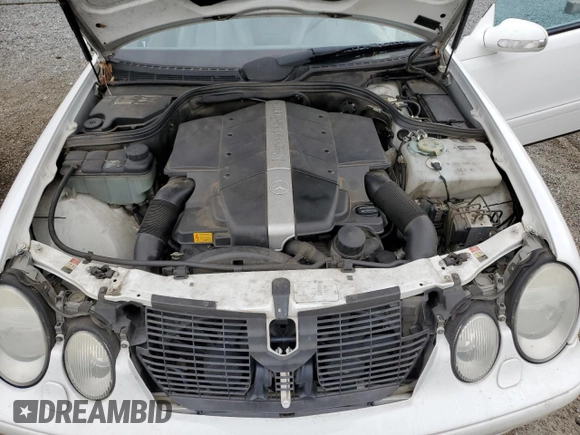 2001 Mercedes-Benz CLK 320/430 z VIN WDBLJ70GX1F185252, wystawiony jako Copart lot #38702633 z przebiegiem 117 864 mil mil oraz Szkoda całkowita • Salvage title. Historia ofert i sprzedaży dostępna na DreamBid. Obrazek 11.