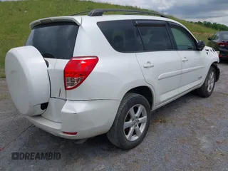 2008 Toyota RAV4 Ltd with VIN JTMZK31V385022828, listed as a IAAI auction lot 41577387 with 193,421 mi miles. Bid and sale history available at carsss.com. Image 4.