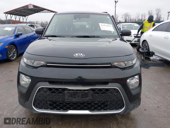 2020 Kia Soul S with VIN KNDJ23AU6L7121354, listed as a IAAI auction lot 41522878 with 79,136 mi miles. Bid and sale history available at carsss.com. Image 11.