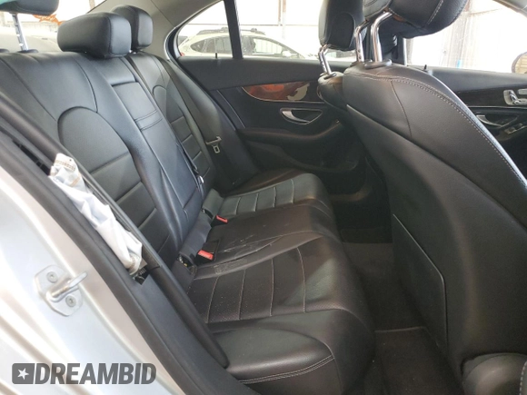 2016 Mercedes-Benz C 300 Luxury с VIN 55SWF4KB3GU138219, выставлен на аукционе Copart как лот 62277615 с пробегом 130 761 миль миль и Списание • Salvage title. История ставок и продаж доступна на DreamBid. Изображение 10.