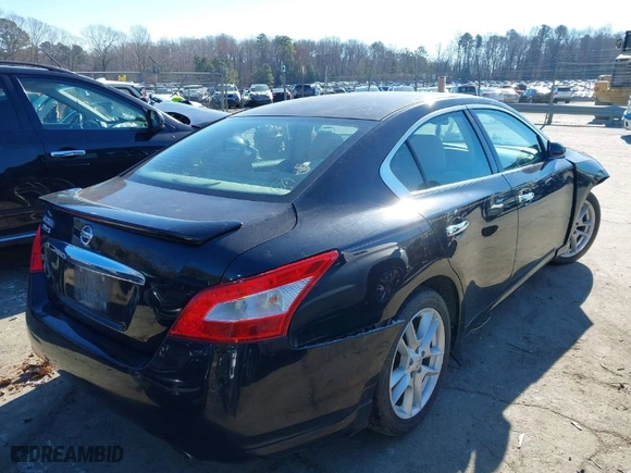 2009 Nissan Maxima 3.5 SV w/Sport Pkg with VIN 1N4AA51E69C858115, listed as a IAAI auction lot 41269516 with 135,193 mi miles. Bid and sale history available at carsss.com. Image 4.