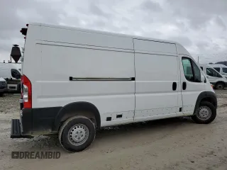 2024 Ram ProMaster Cargo Tradesman with VIN 3C6LRVDG5RE105345, listed as a Copart auction lot 80251084 with 2,440 mi miles and Non Repairable. Bid and sale history available at DreamBid. Image 3.