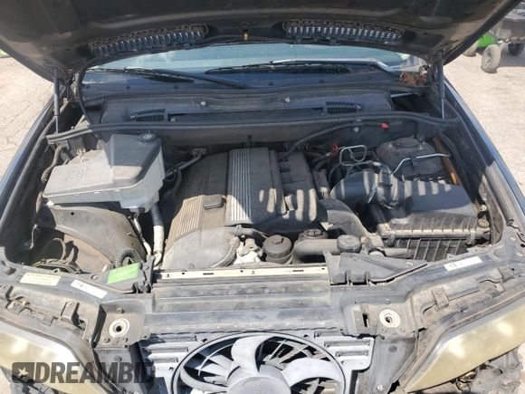 2004 BMW X5 3.0i with VIN 5UXFA13544LU20710, listed as a Copart auction lot 71647804 with 154,019 mi miles and Salvage Title. Bid and sale history available at carsss.com. Image 12.