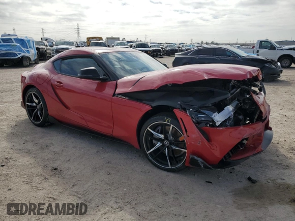 2020 Toyota Supra 3.0 z VIN WZ1DB4C06LW022733, wystawiony jako Copart lot #45703115 z przebiegiem 5 682 mil mil oraz Szkoda całkowita • Salvage title. Historia ofert i sprzedaży dostępna na DreamBid. Obrazek 4.